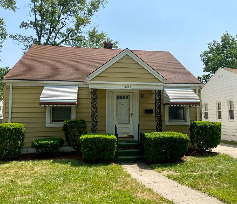 3359 Pershing St, Wayne, MI 48184 House Rental in Wayne, MI