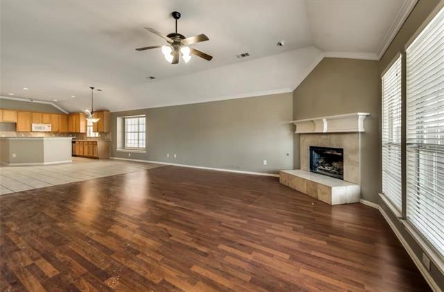 Foto del edificio - 5516 Longhorn Dr