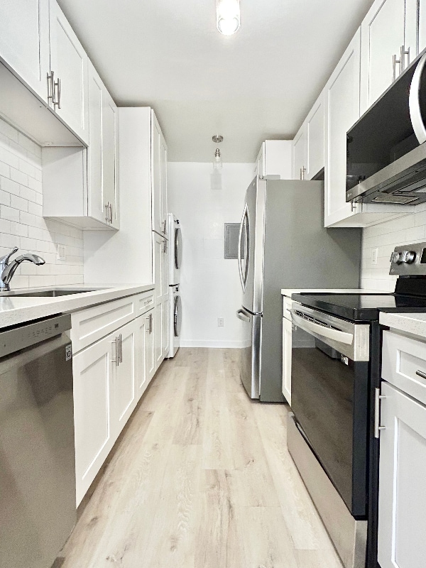 Photo - 1849 S Bentley Ave Apartment