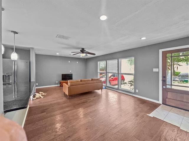 Foto del edificio - 511 N 1st St