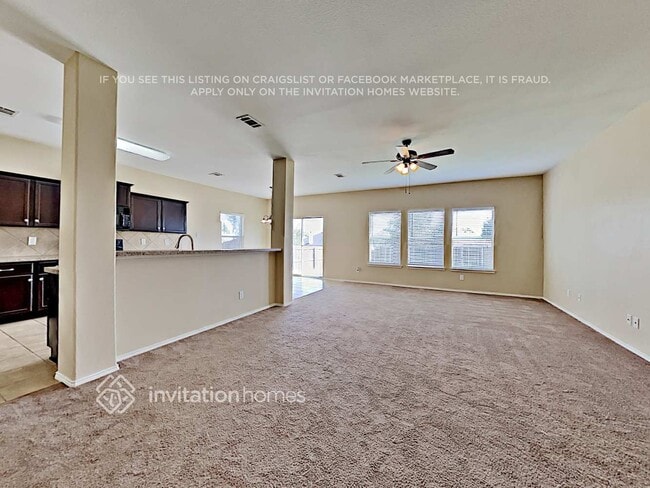 Foto del edificio - 12325 Hunters Crossing Ln