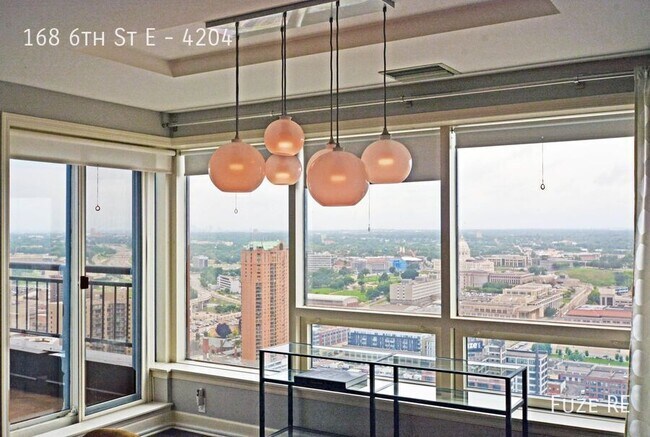 Foto del edificio - 168 6th St E