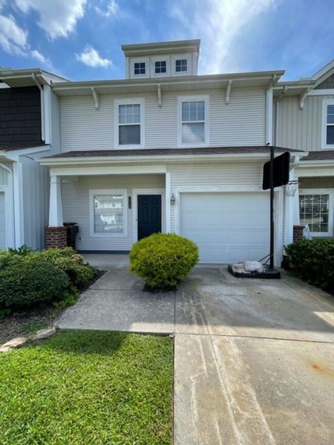 Building Photo - 10766 Carpenter Run Ln