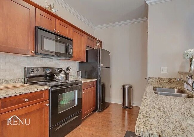 Foto del edificio - 334 Stonecrest Dr