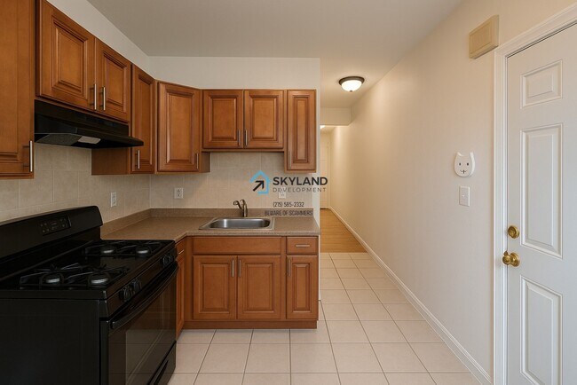 Foto del edificio - 6020 Upland St