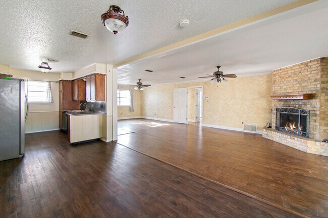 Foto del edificio - 5705 16th St