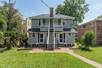 Building Photo - 918 W Trinity Ave