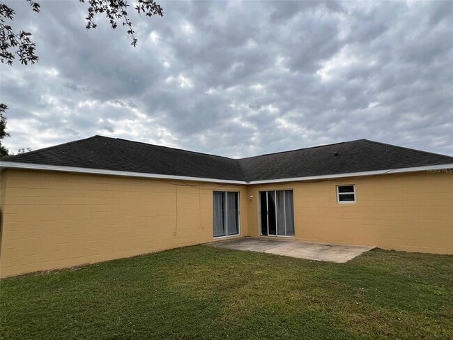 Foto del edificio - 1060 Dudley Dr
