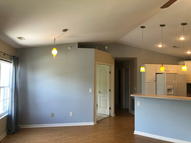 Building Photo - 538 Rivers Breeze Dr