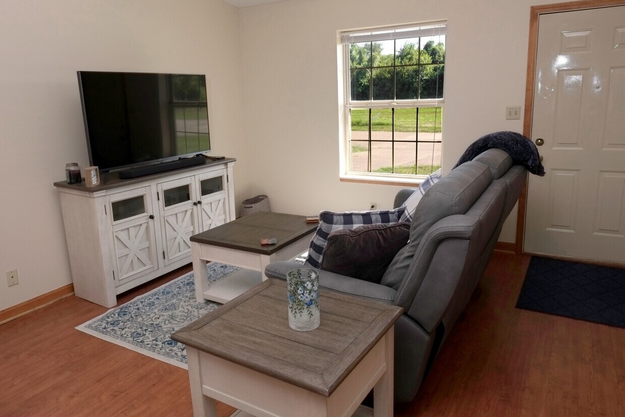 Foto principal - 401 Fielding Ct