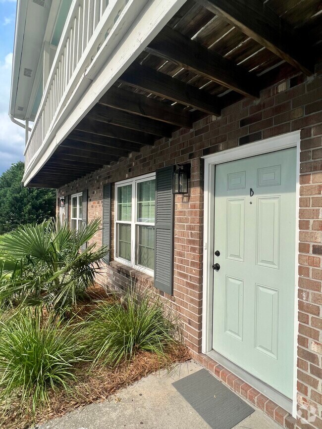 Apartments near Maybank Landing Retail, Office, Flex, and Medical Spce in Johns Island, SC