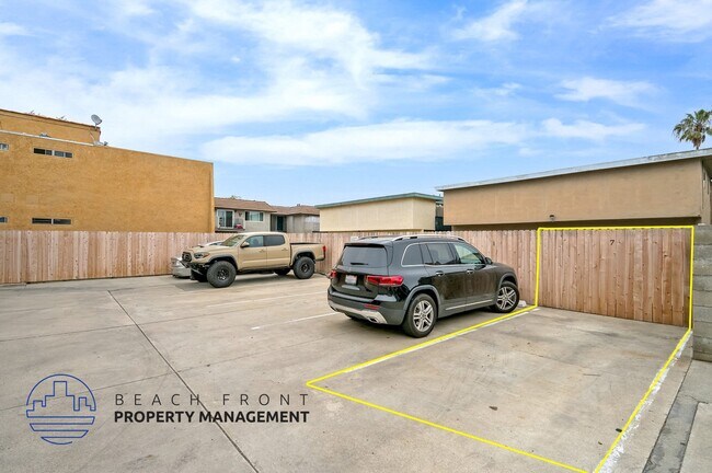 Foto del edificio - 16972 Lynn Lane