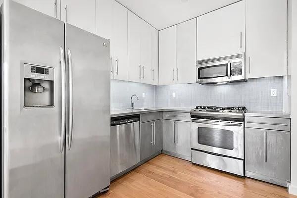 Building Photo - 38 Delancey St