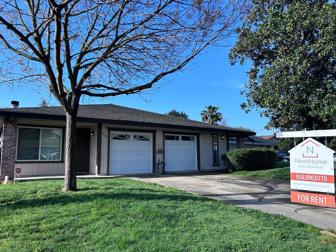 Foto principal - 6616-6618 Summer Rain Way