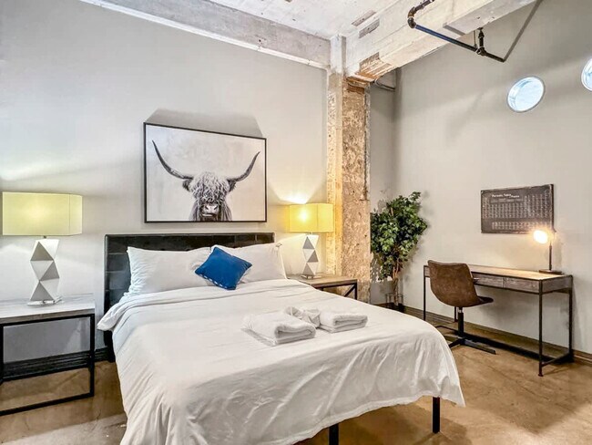 Foto del edificio - 555 Evergreen St
