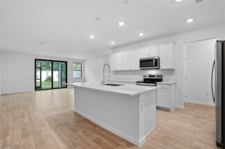 Building Photo - 27881 Radiant Ct