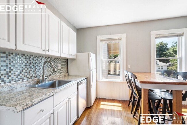 Foto del edificio - 71-73 Neponset Ave