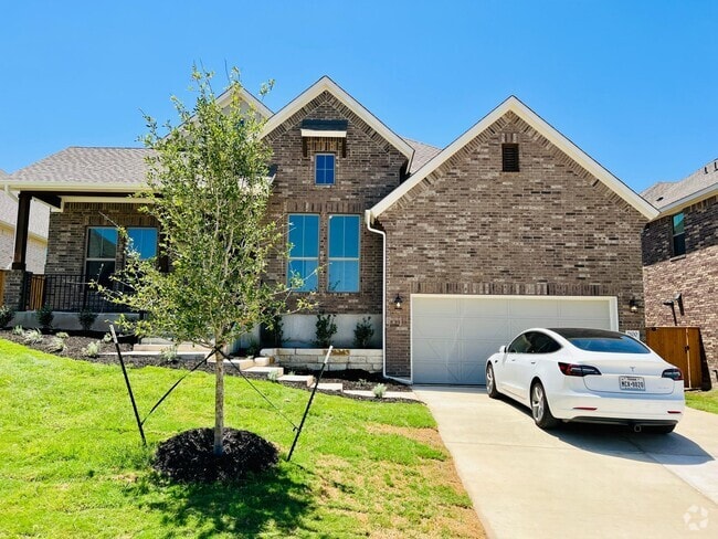 Building Photo - 2100 Mar Vista Ln