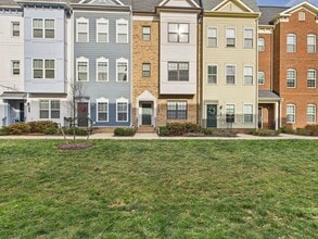 Building Photo - 5404 Coopers Walk Ln