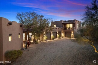 Building Photo - 6708 E Calle de Las Estrellas Rd