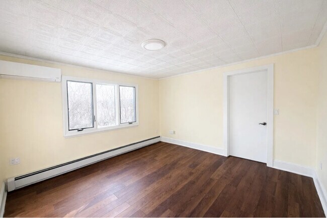 Building Photo - 83 S Harrison Ave