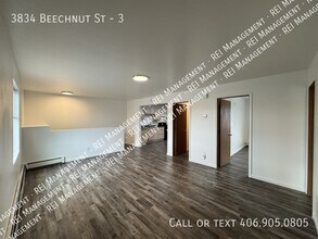 Building Photo - 3834 Beechnut St
