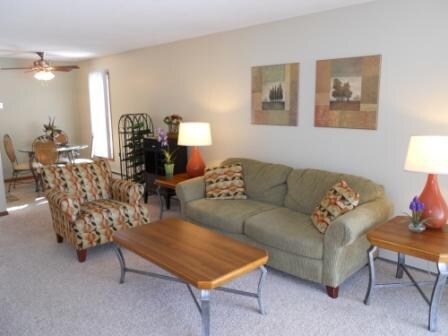 Building Photo - 3908 Valley View Dr S