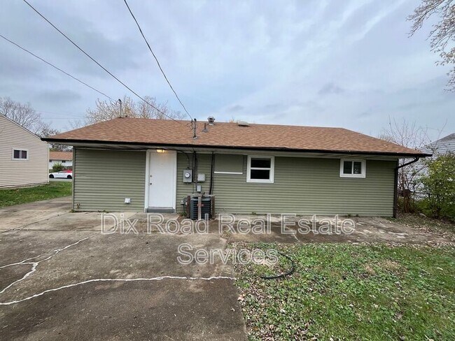 Foto del edificio - 4914 Gardendale Ave