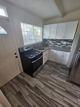 Building Photo - 1210 Newhall St