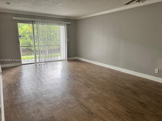 Foto del edificio - 1400 NE 53rd Ct