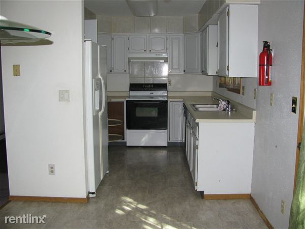 Building Photo - 1565 Gillam Way