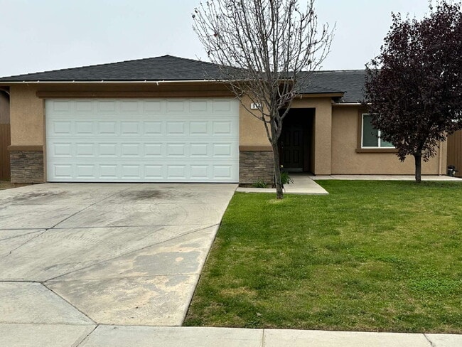 Building Photo - Modern Comfort Meets Smart Design in This Beautiful 4-Bedroom Home