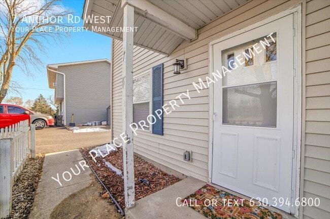 Foto del edificio - 7 W Anchor Rd