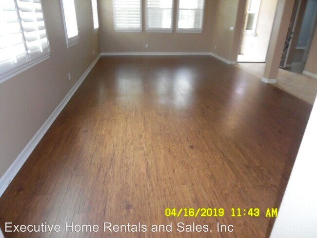 Building Photo - 5 br, 3 bath House - 32168 Fireside Drive