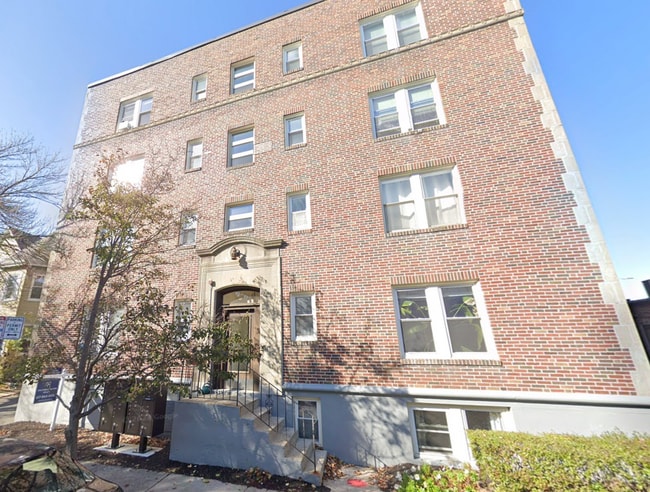 Building Photo - 5 Haskell St
