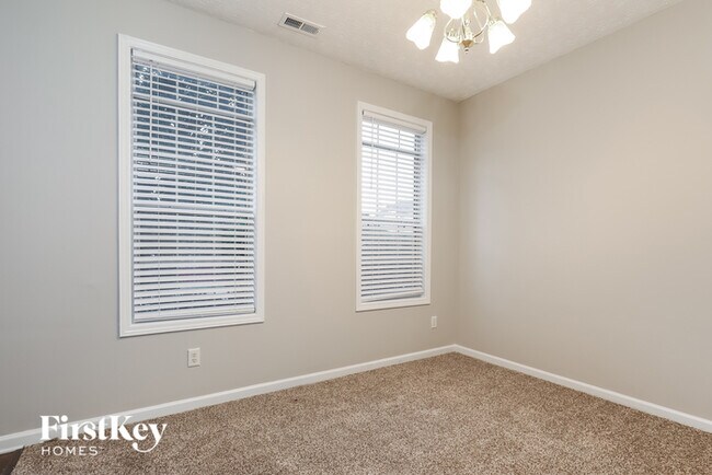 Foto del edificio - 7525 Coddington Ct