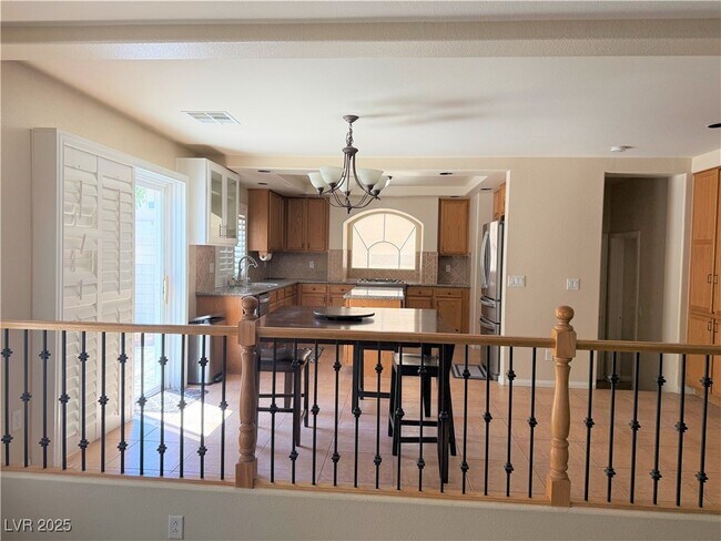 Foto del edificio - 10780 Glacier Rapids Ct