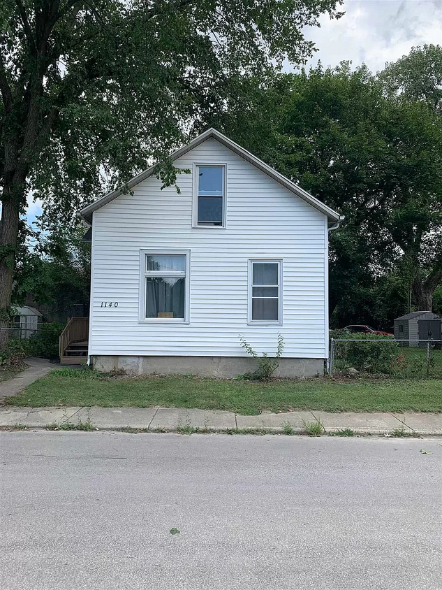Front of House - 1140 Franklin Ave