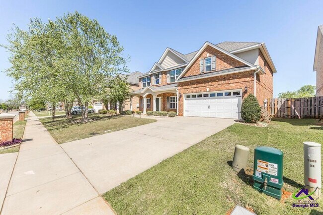 Foto del edificio - 105 Regency Ct