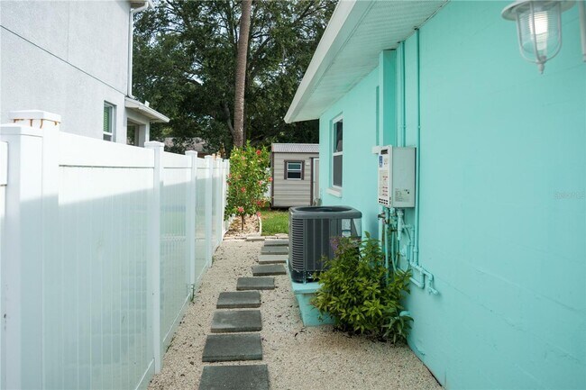 Building Photo - Charming 3BR, 2BA home next to DeSoto Park