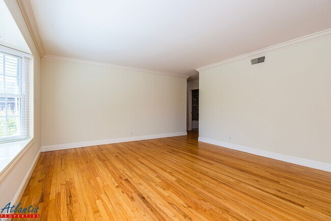 Foto del edificio - Beautiful Campbell Home | Desirable Location