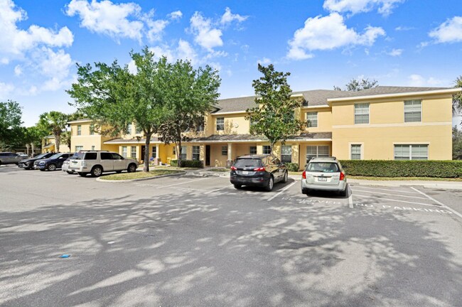 Foto del edificio - 37669 Aaralyn Rd