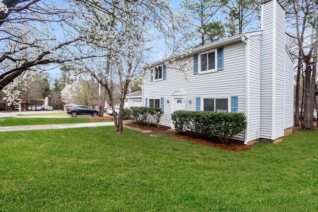 Foto del edificio - 5 Forestgate Ct