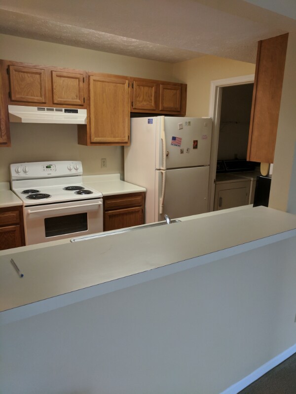 Building Photo - 9642 Crosley Farm Dr