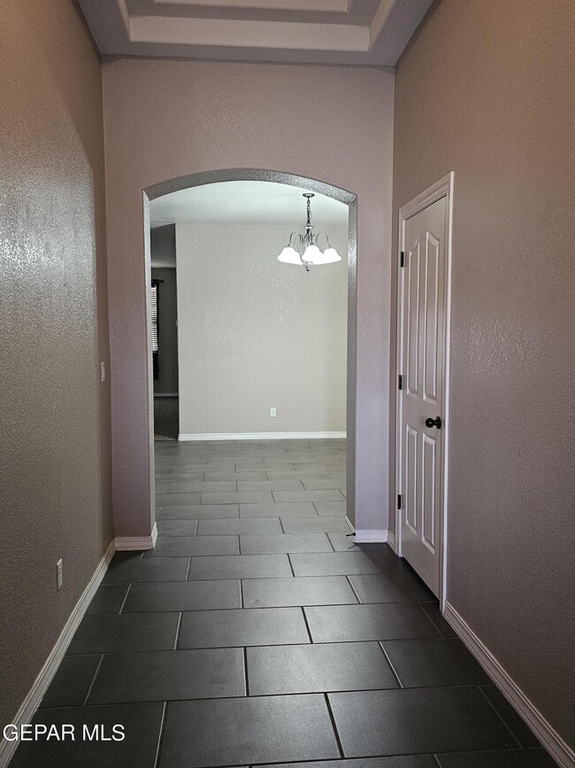 Foto del edificio - 14328 S Cave Ave
