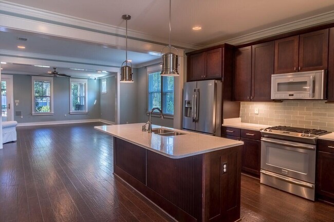 Building Photo - 122 Cannonball Lane