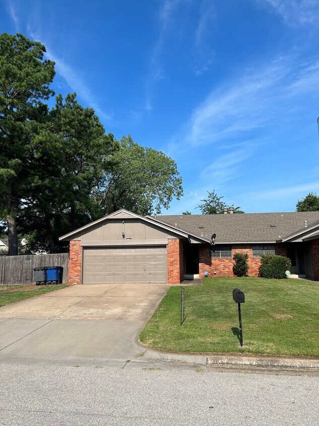 7366 S Darlington Ave, Tulsa, OK 74136 House Rental in Tulsa, OK