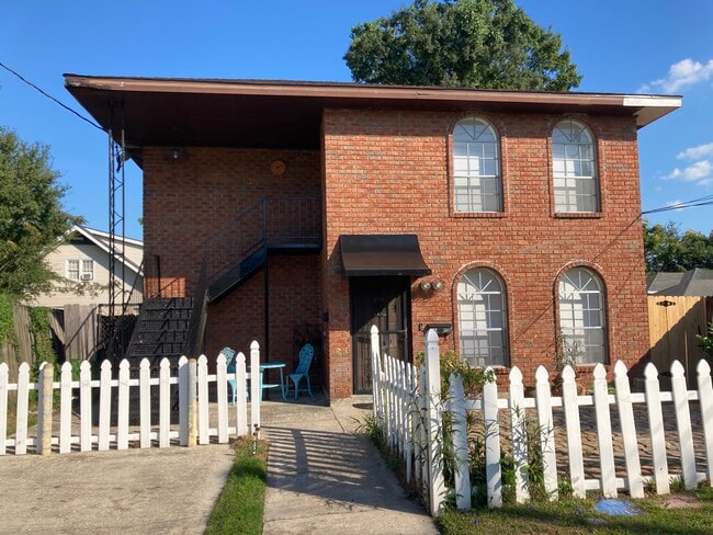 Building Photo - 1114 Williams Blvd