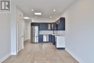 Building Photo - 60 Belvidere Ave