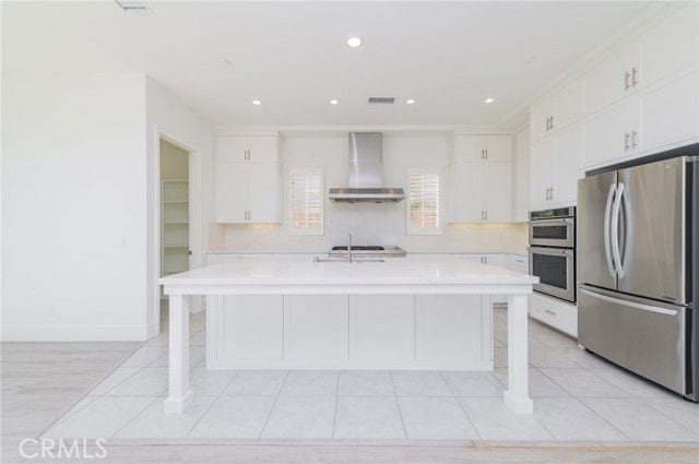 Building Photo - 153 Summerland